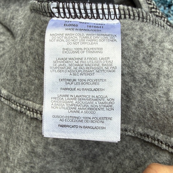 Black and White Zip-Up Fleece Jacket - Picture 4 of 4